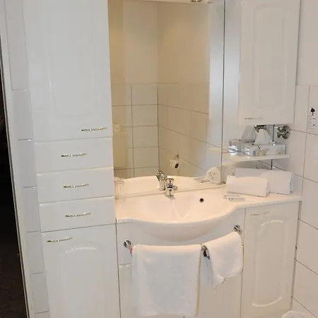 Aparthotel Scheuer Huerth