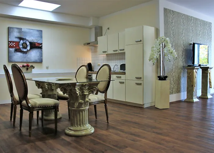 Scheuer 公寓式酒店 胡尔特