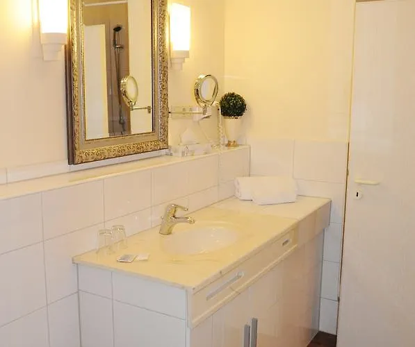 Scheuer Lejlighedshotel 3*